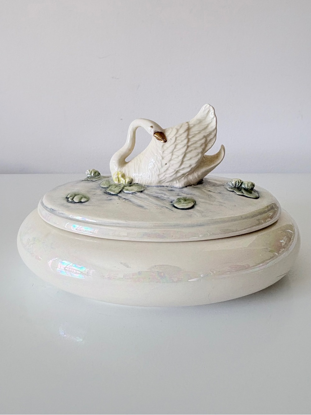 1994 Swan Iridescent Hand Painted Oval Ceramic Trinket Box